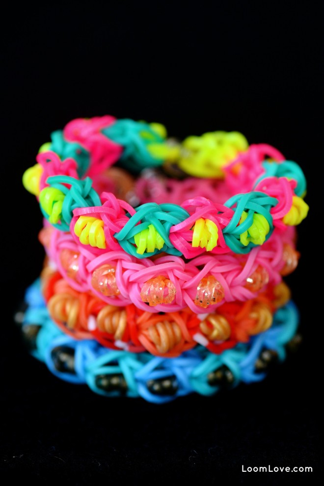 How to Make a Rainbow Loom Eternity Bracelet