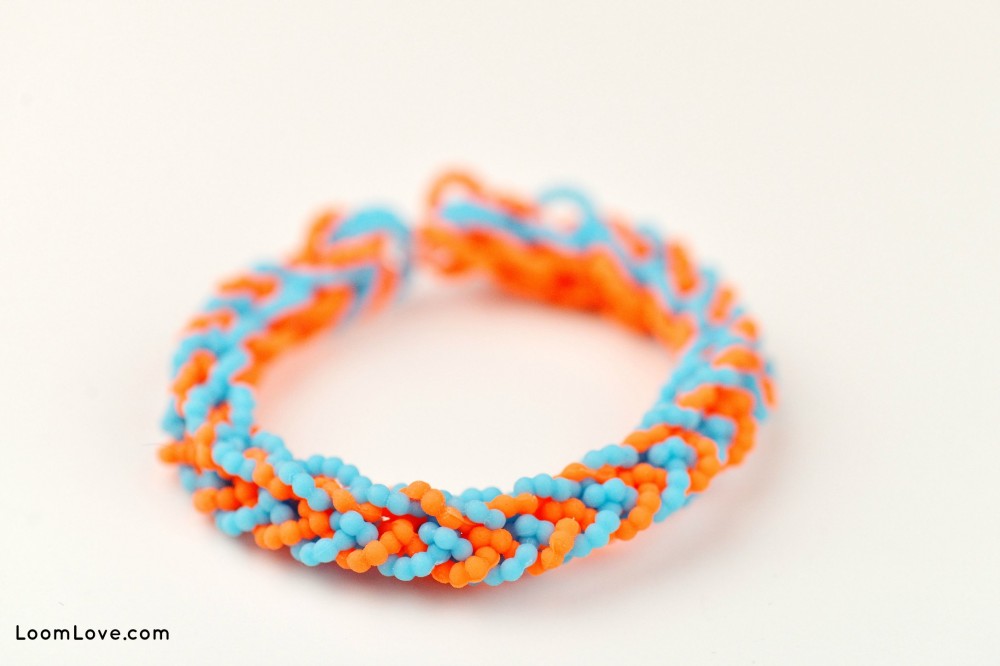 How to Make a Rainbow Loom Zen Bracelet